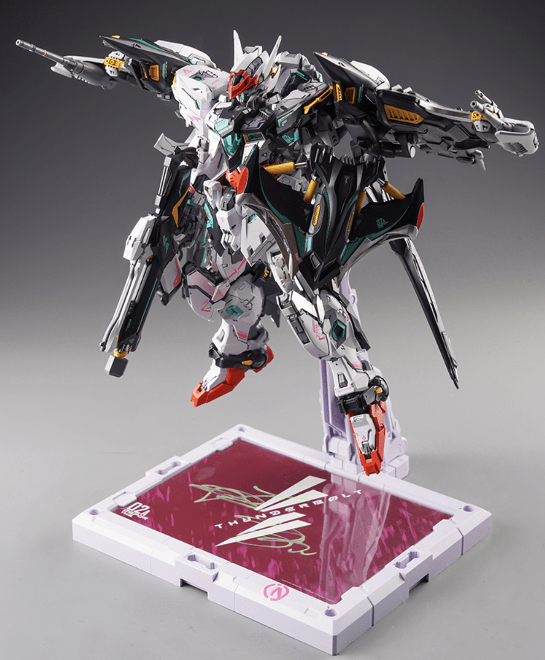 IN ERA+ 1/100 RMD serie Thunderbolt Manta Ray versione equipaggiamento ...