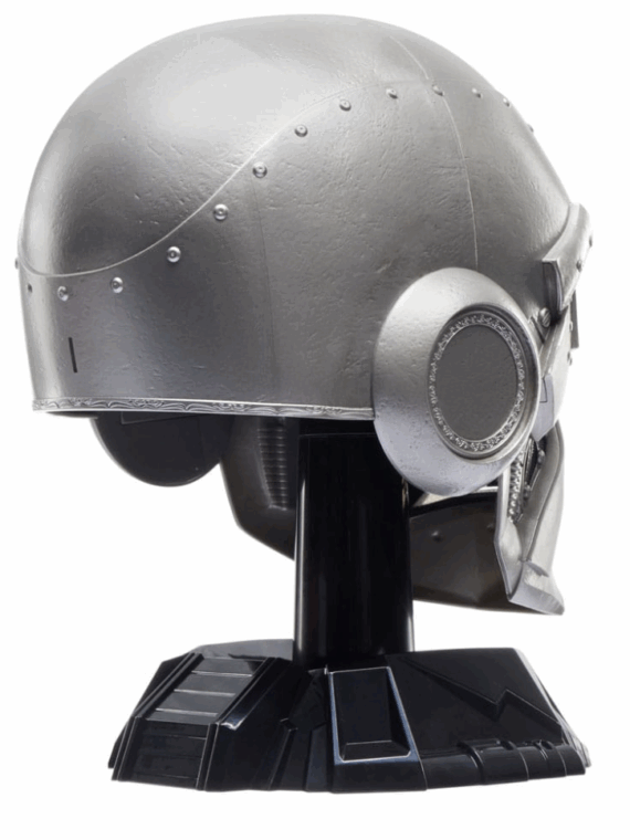 Hasbro Marvel Legends Roleplay Replica Doctor Doom Premium Helmet Replice: 1/1 Marvel