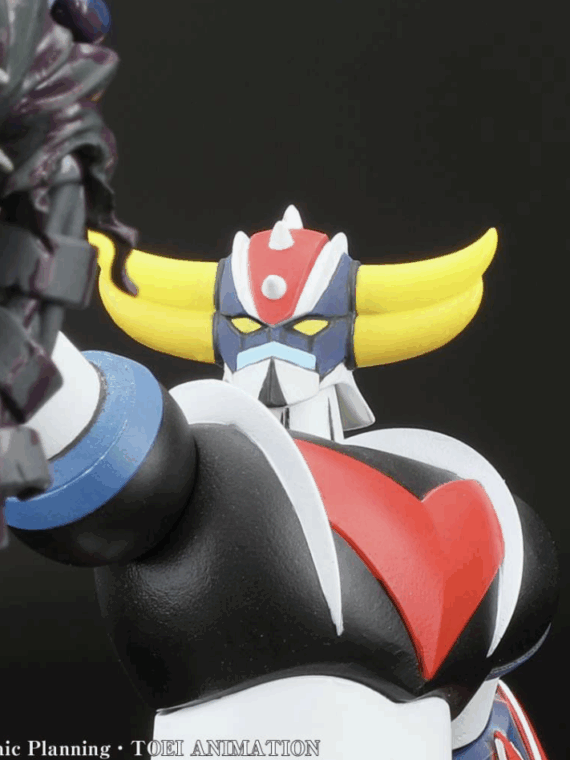 Plex Scene selection 01 Grendizer a cry for victor diorama pvc 15 cm
