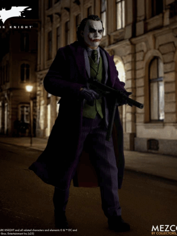 Mezco Toys One 12 collective the Dark Knight Joker action figure pvc/stoffa
