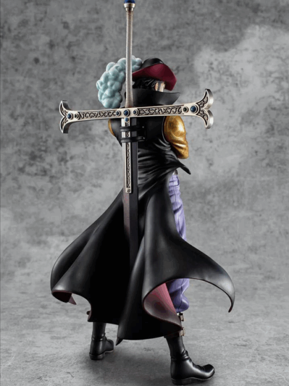 Megahouse One piece p.o.p. limited hawk eye Dracule Mihawk ver.r statue pvc