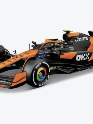 Burago Mclaren f1 mcl38 - Lando Norris with helmet - model kit 1:24 model kit