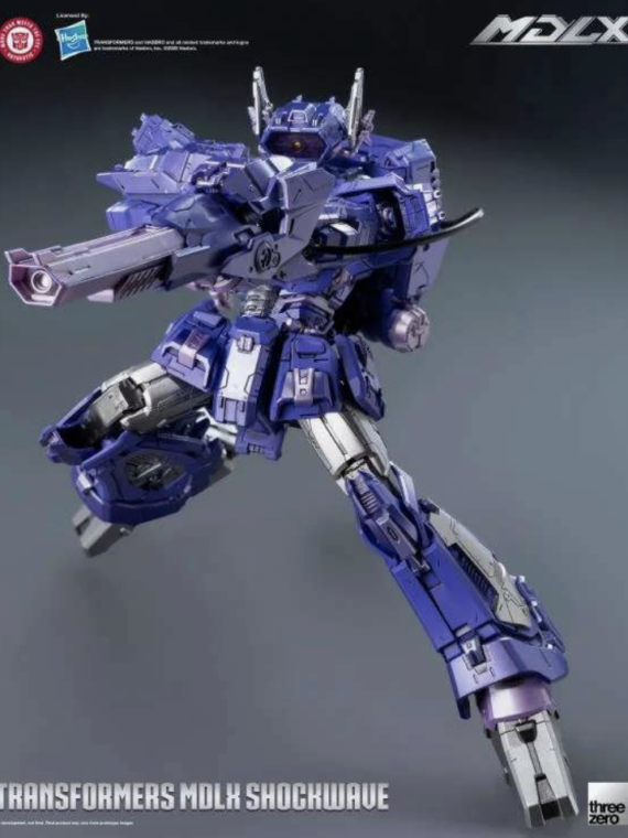 Threezero Transformers mdlx Shockwave action figure robot abs/metallo