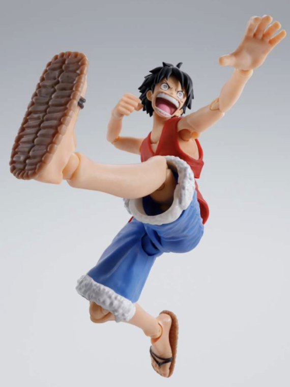 Bandai One Piece Luffy Romance Dawn s.h. figuarts action figure 15 cm pvc