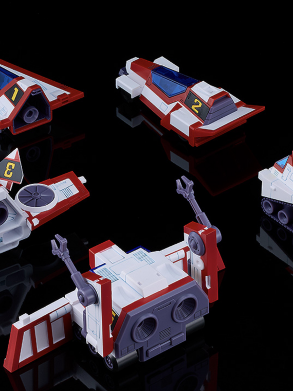 Goodsmile Gatchaman Fighter Gatcha Spartan Unite Color Moderoid Model kit 33 cm