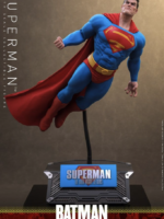 Hot Toys Batman: The Dark Knight Returns Comic Masterpiece Action Figure 1/6 Superman 34 cm