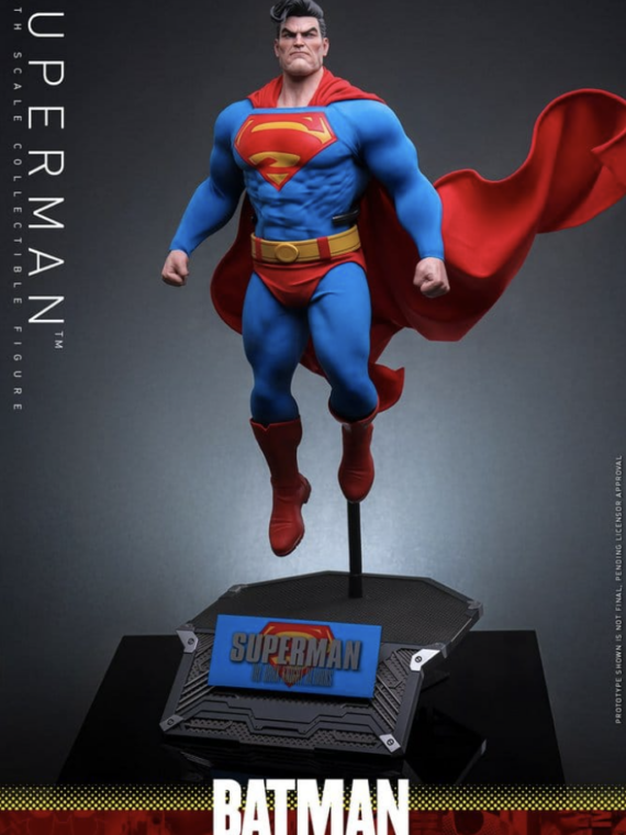 Hot Toys Batman: The Dark Knight Returns Comic Masterpiece Action Figure 1/6 Superman 34 cm