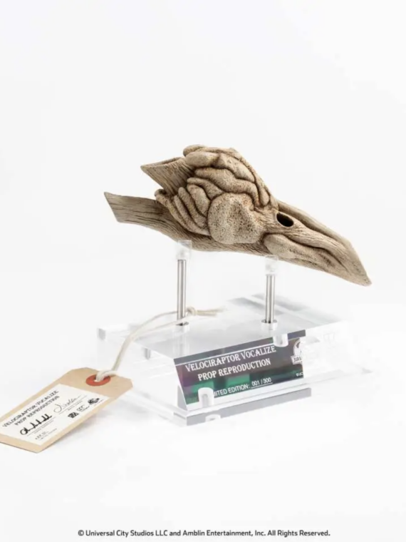 Elite Creature Collectibles Jurassic Park 3 Velociraptor Resonating Chamber Prop Replica