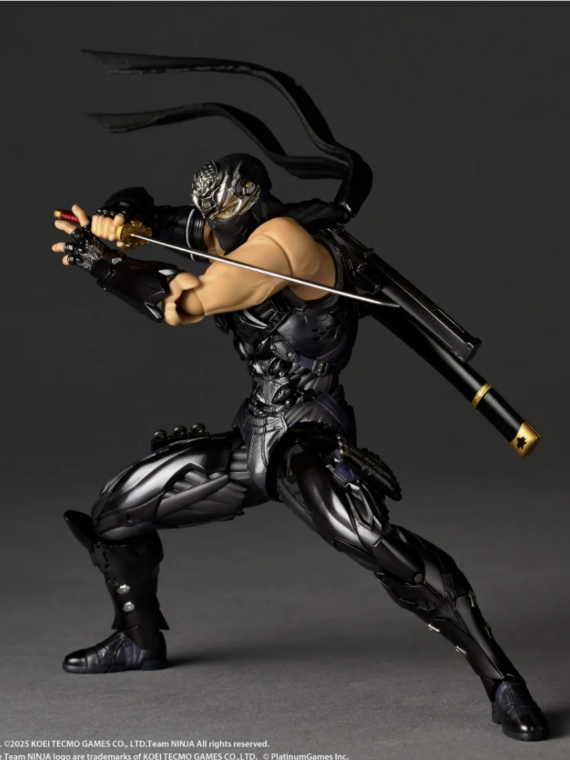 Kaiyodo Revoltech Amazing Yamaguchi Ryu Hayabusa Ninja Gaiden 4 Action Figure pvc