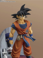 Bandai Dragon Ball Z Son Goku Let The Battle Begin Figuartszero Startune pvc 25 cm