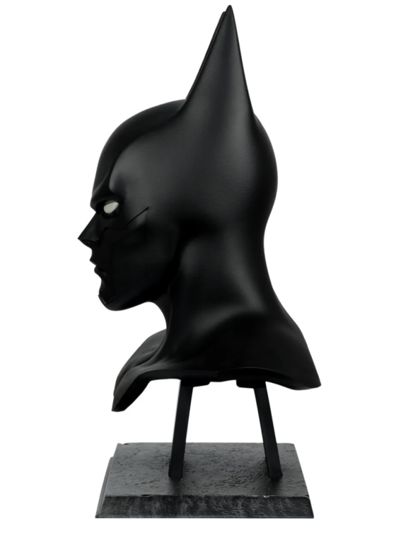 McFarlane toys Dc Direct Batman Beyond Cowl 1:1 Scale Replica pvc 55 cm